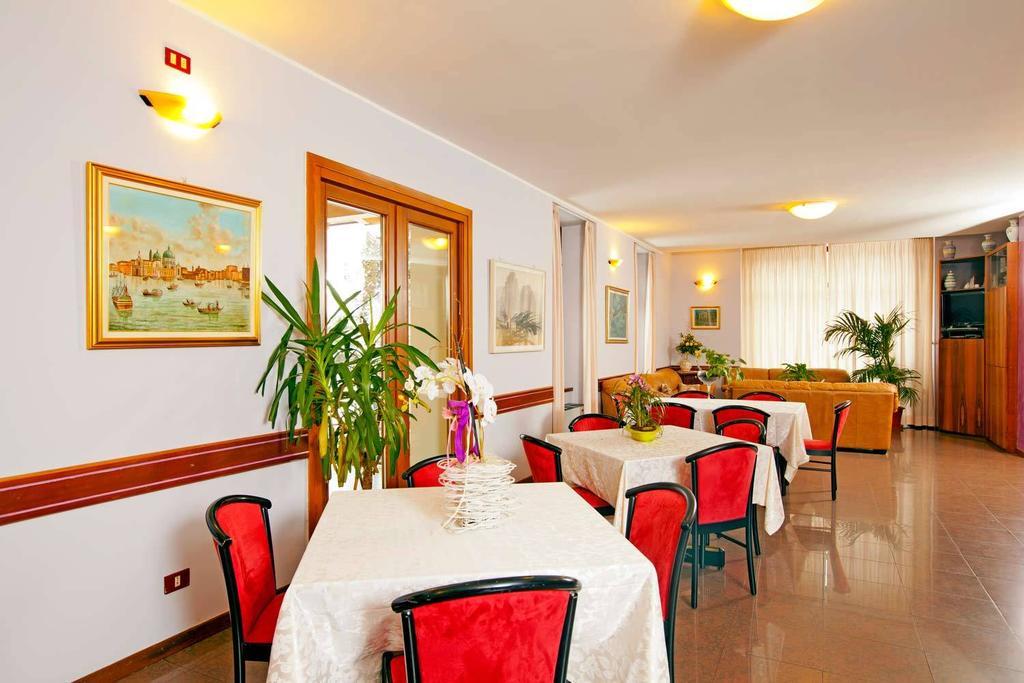 Hotel Libia Fino Del Monte Eksteriør billede